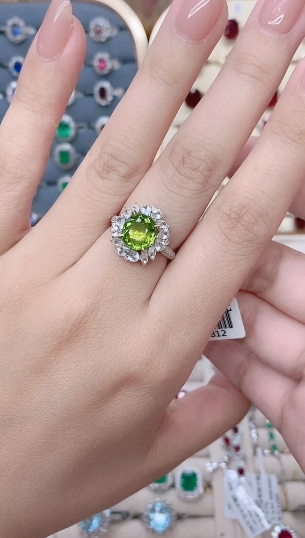 18K金镶嵌碧玺戒指碧玺2.38ct