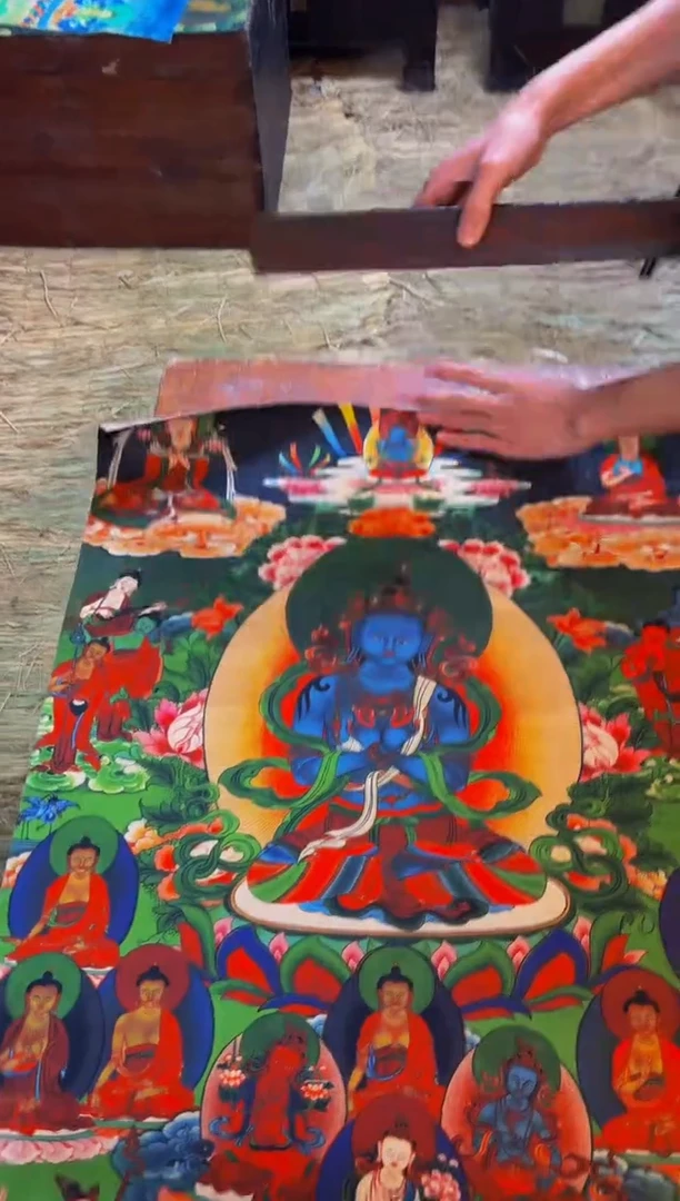 装裱画精品手绘唐卡链接--A017