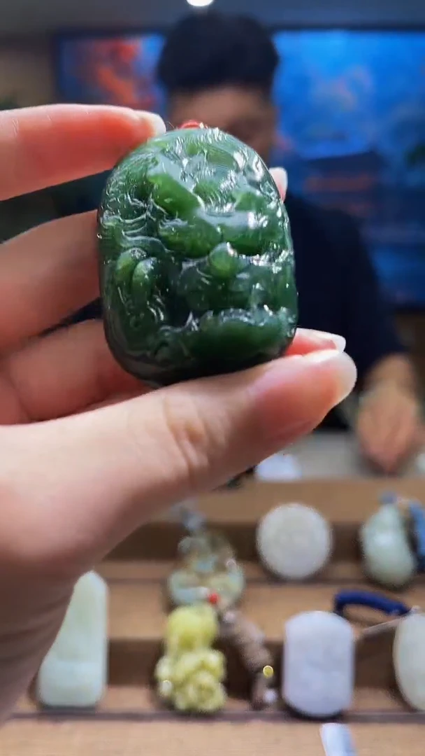 和田玉未镶嵌颈饰MFC080168