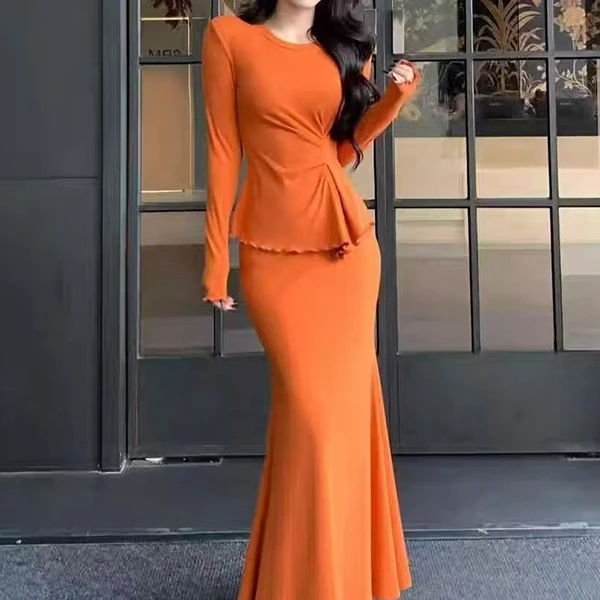 胖妹妹秋冬新款高级气质遮肉显瘦不规则设计感老钱风极简套装6022