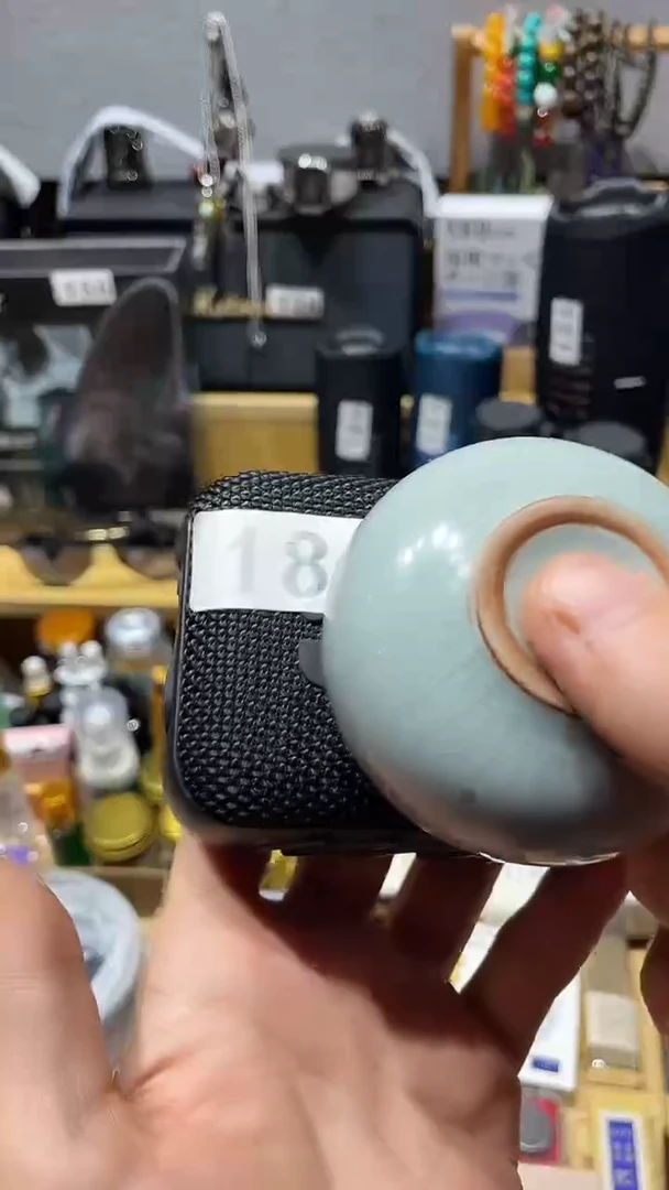 瓷片闪购商品 如图所示