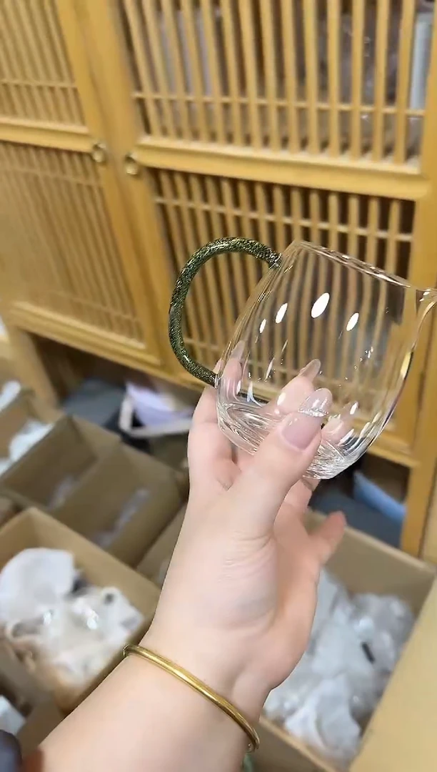 黑金诚然公道杯