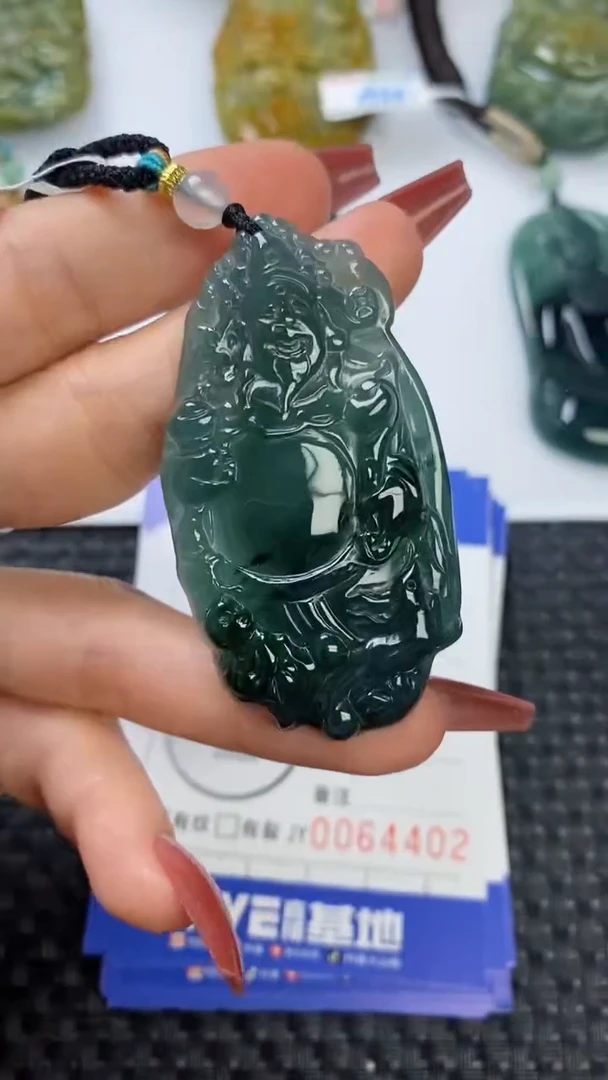 【闪购商品】翡翠颈饰未镶嵌11111111111111111
