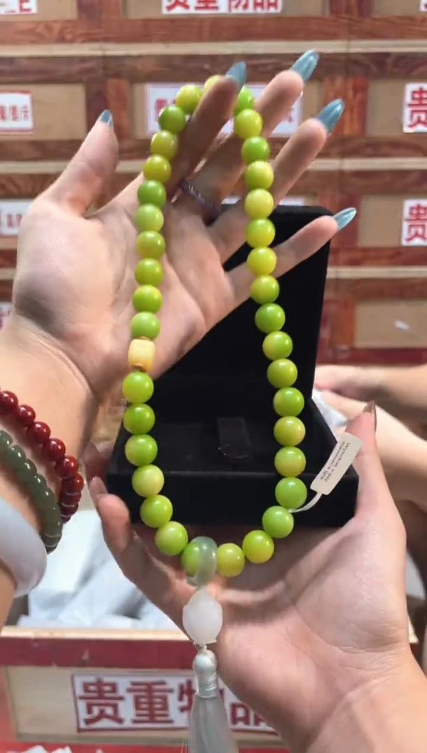 精品手串闪购链接（多样性发其一）¥