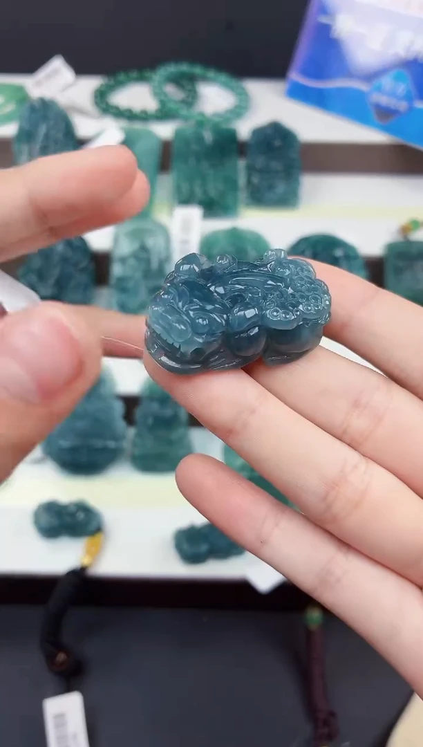 颈饰未镶嵌翡翠DLZ26010430