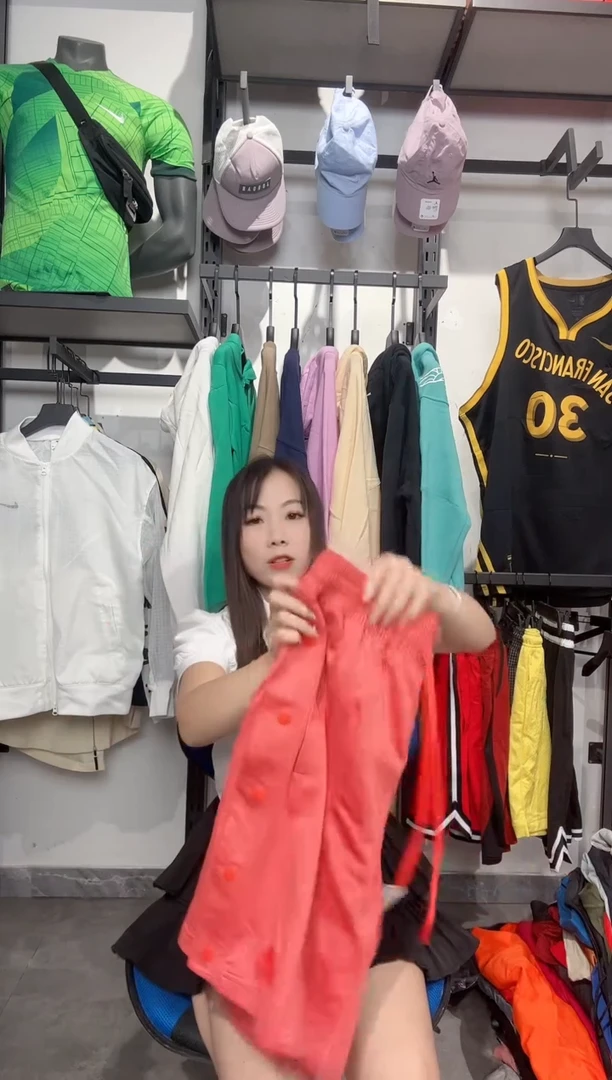 1634  编码 瑕疵款直播间过款为准 尺码
