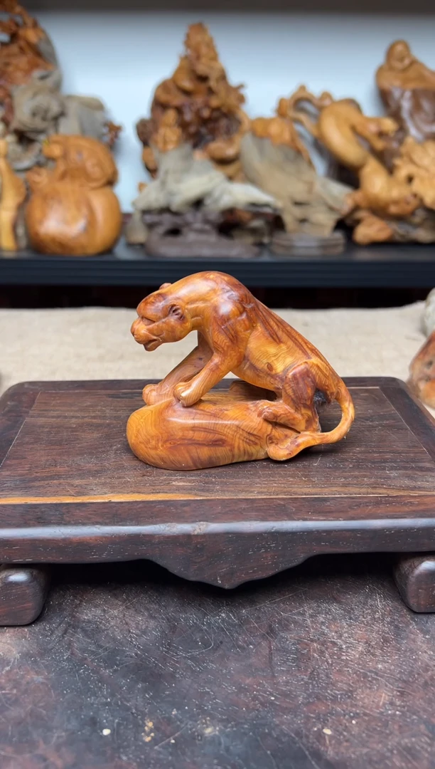 柏木（崖柏）崖柏雕刻件