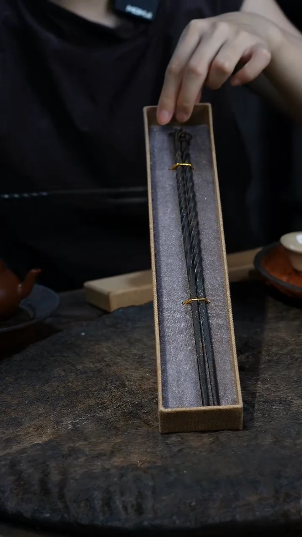 潮州手工原矿砂铫壶碳夹
