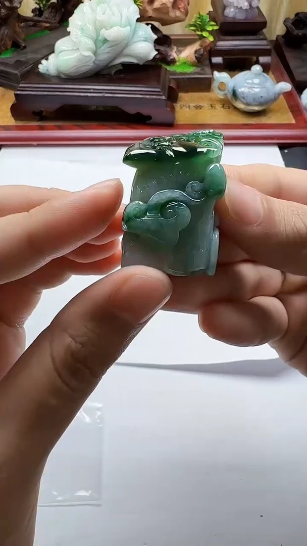 吊坠(不含链)未镶嵌翡翠1