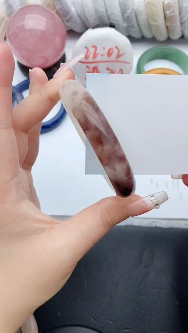 【闪购商品】石英质玉手镯未镶嵌164+60/61