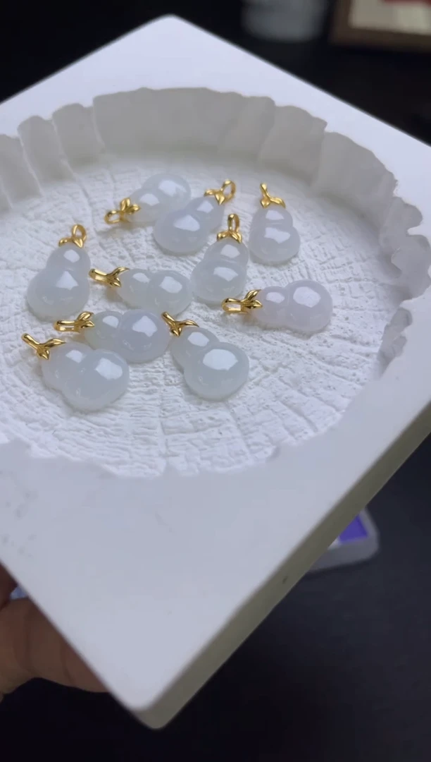 【闪购商品】翡翠挂件银S925镶嵌V35 多样性发一件/配绳子