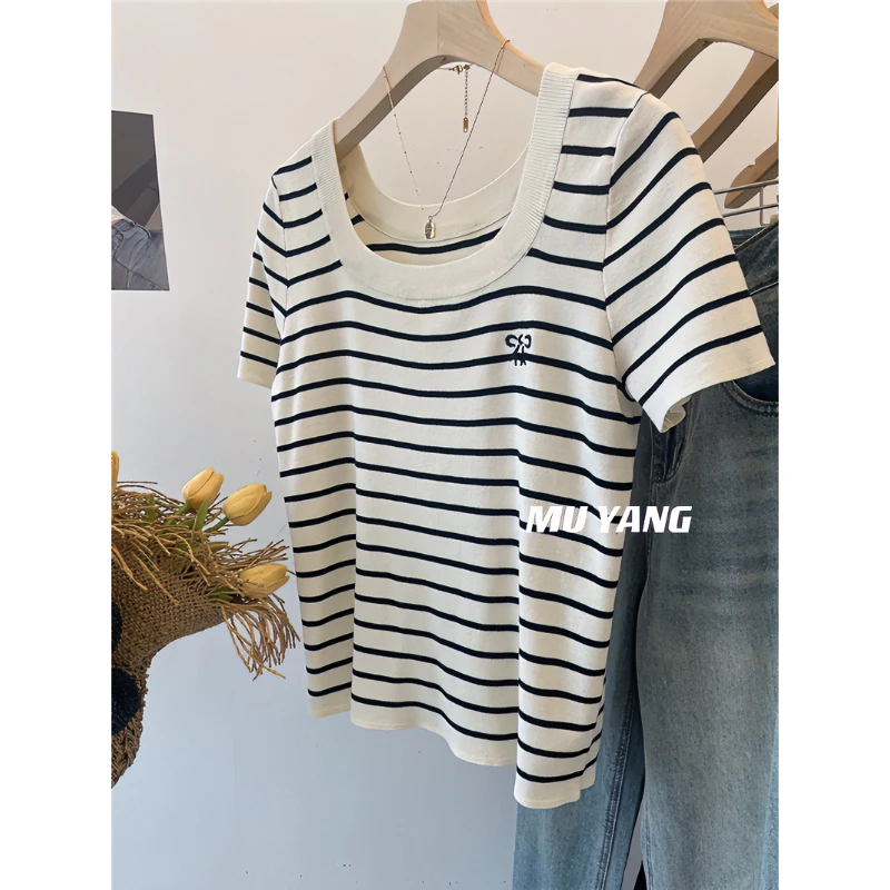 2025夏季小蝴蝶结短袖刺绣方领条纹时尚百搭休闲显瘦毛衣针织衫女