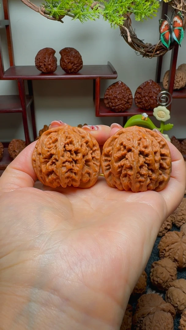 【闪购商品】文玩核桃把件大粗筋