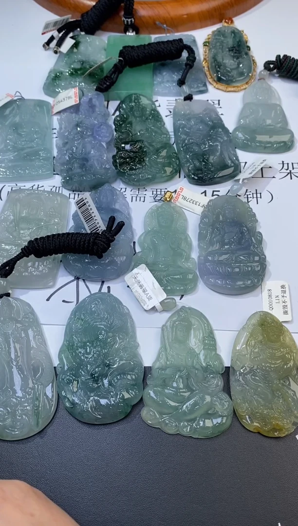 未镶嵌挂件翡翠一****g01