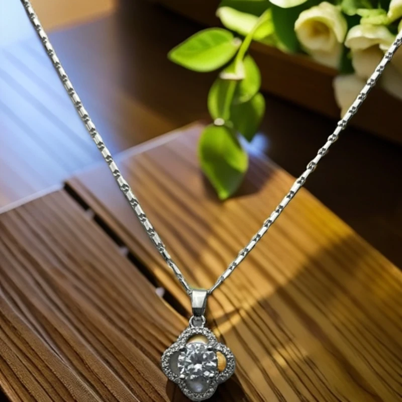 高端传承 精品系列 白色项链 M8018