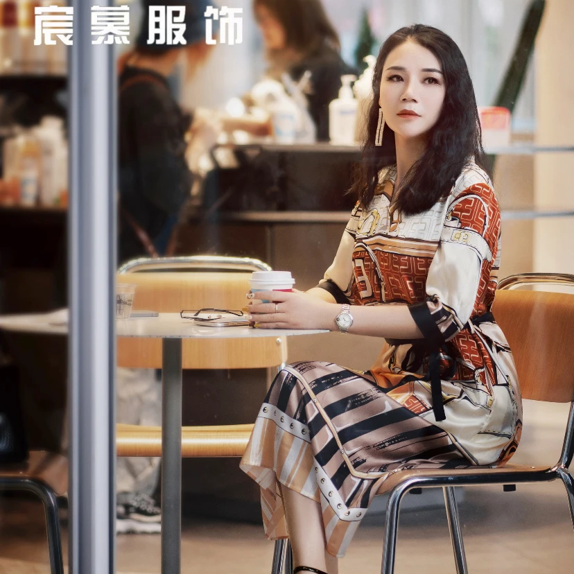 【宸慕服饰】FD家高端气质大气桑蚕丝连衣裙