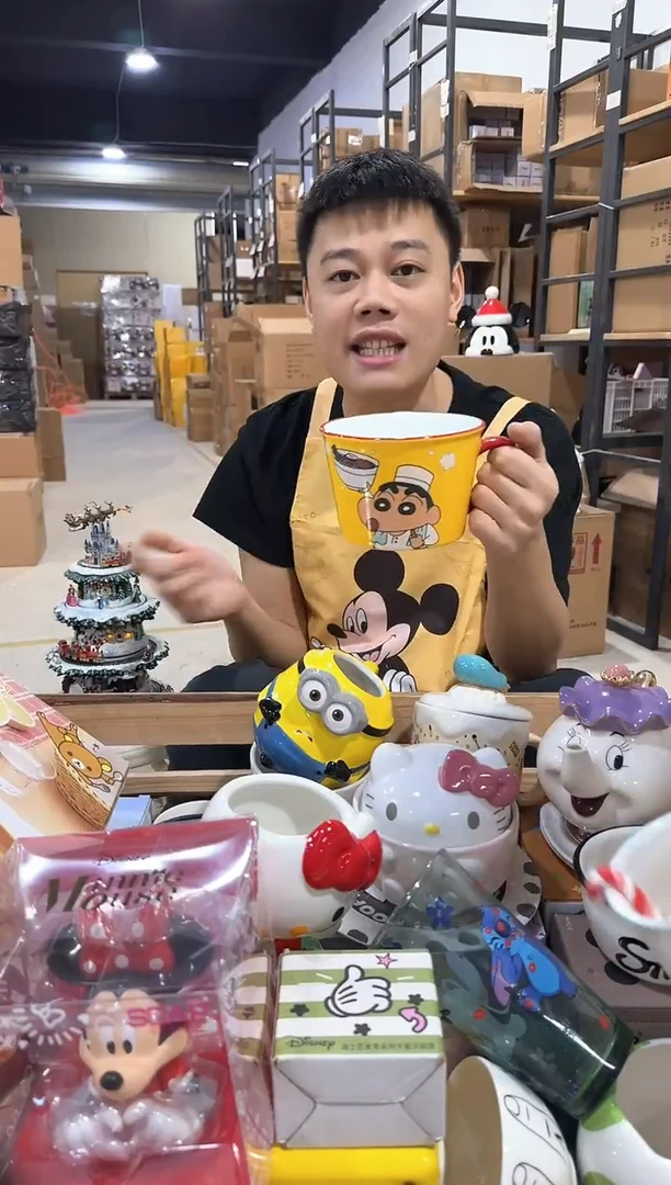 瓷片黄色小新厨师泡面碗