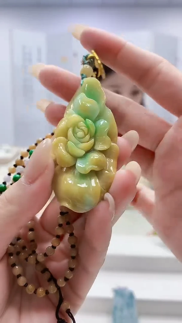 未镶嵌定制翡翠4957lr-毛货挂件赠珠链19