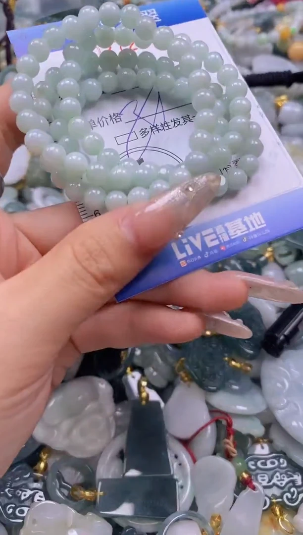 翡翠未镶嵌颈饰闪购0272604多样性发其一