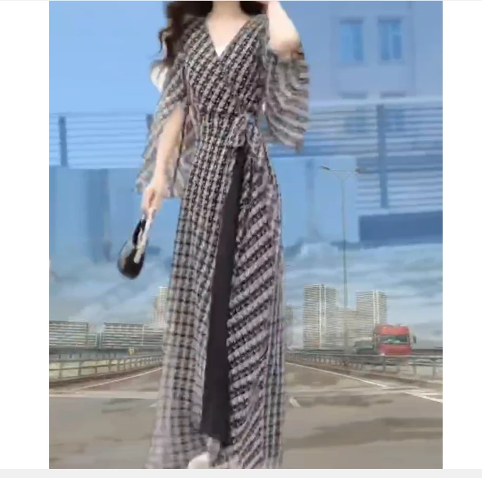 2025春季新款网红同款洋气气质韩版爆款休闲连衣裙女神范知