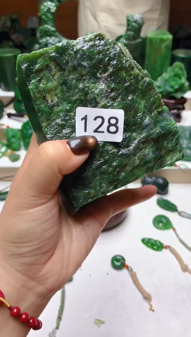 未镶嵌和田玉珠宝半成品1