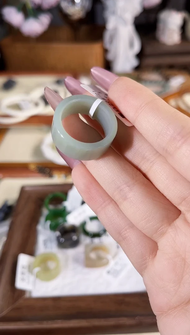 未镶嵌戒指和田玉多样性发其一孤品默认微瑕