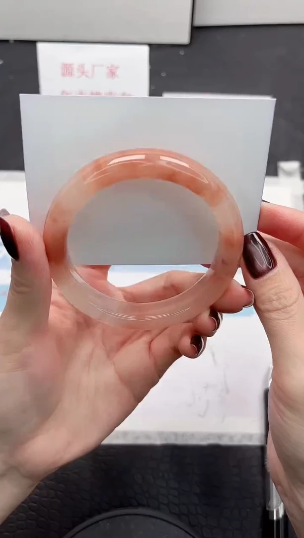 【闪购商品】石英质玉手镯未镶嵌253-58