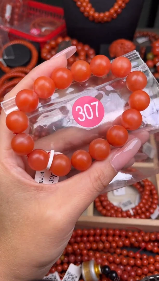 南红玛瑙未镶嵌珠宝奇石307-13+