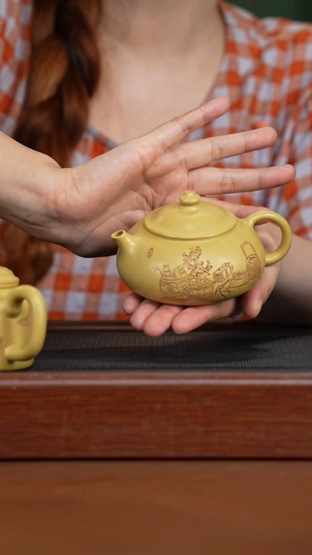 茶壶紫砂梨皮本绿刻绘寒江