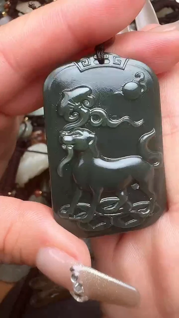 【闪购商品】和田玉颈饰未镶嵌1