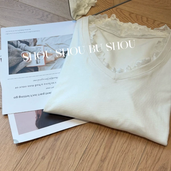 【瘦瘦】月光裁-大码春秋两色V领蕾丝拼接百搭纯色长袖开衫S01319