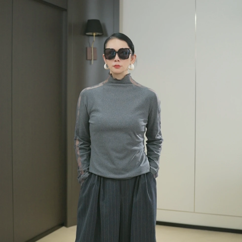 UWS2509067半高领老钱风修身型长袖T恤时尚蕾丝拼接简约打底女士