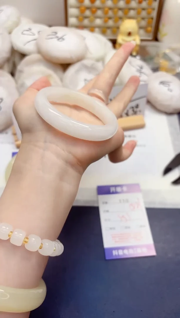 石英质玉手镯未镶嵌110-天山翠-圈口55