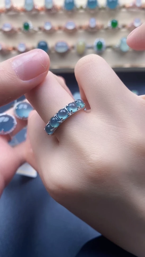 翡翠戒指银S925镶嵌一物一证一礼盒