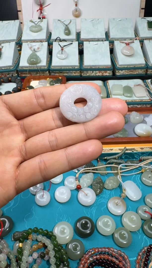 【闪购商品】和田玉颈饰未镶嵌双面貔貅平安扣