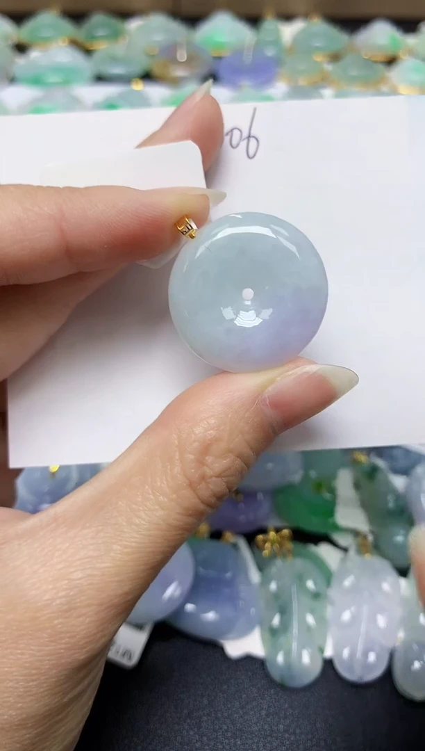 翡翠18K金镶嵌颈饰天然翡翠A货