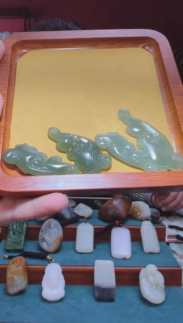 【闪购商品】和田玉吊坠(不含链)未镶嵌1