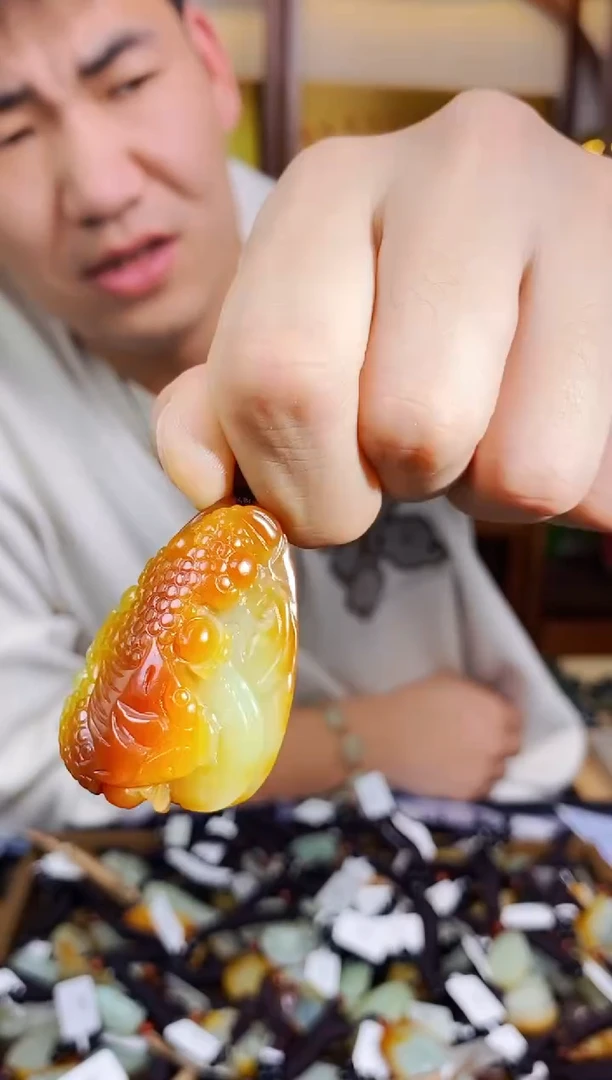 【闪购商品】和田玉颈饰未镶嵌1