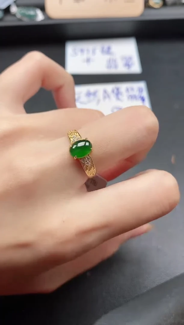 翡翠戒指银S925镶嵌51511