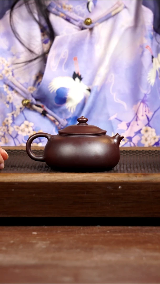 茶壶紫砂龙血砂寒江180CC