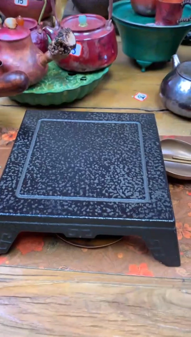 铸铁    四方底座