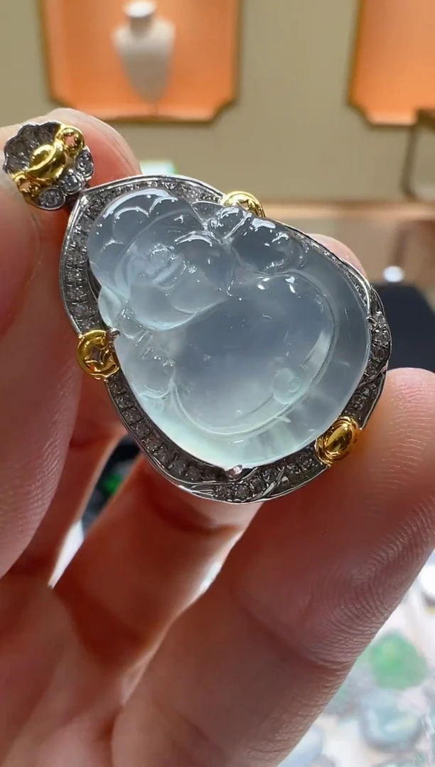 【闪购商品】翡翠吊坠(不含链)18K金镶嵌多样性发货拍一发一