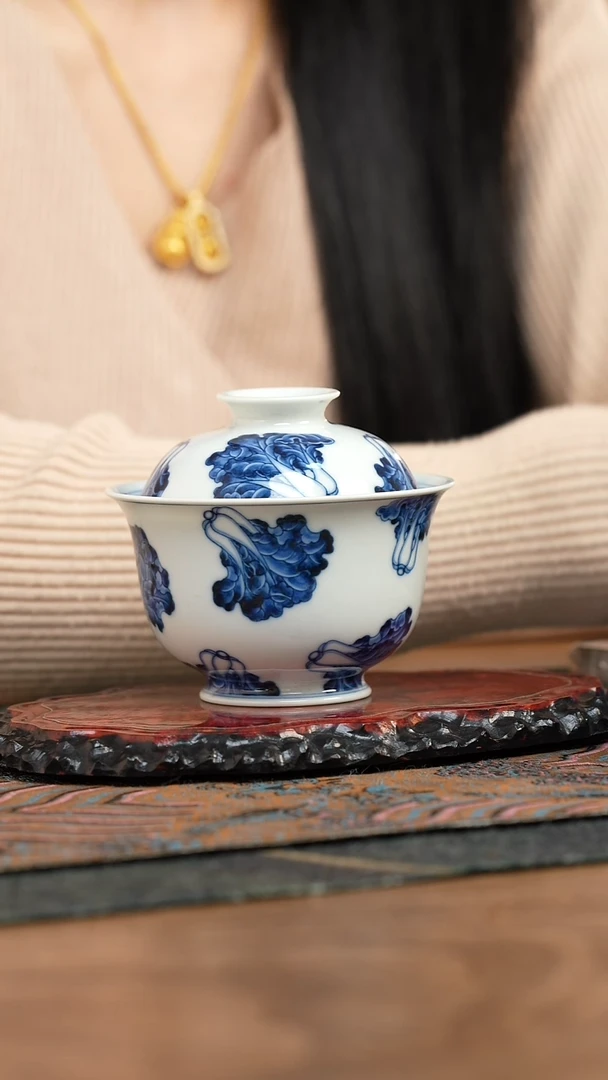 【闪购商品】水造青花 白菜盖碗