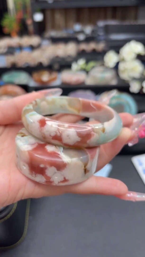 未镶嵌手镯石英质玉109(60圈赠送镯心)不退不换