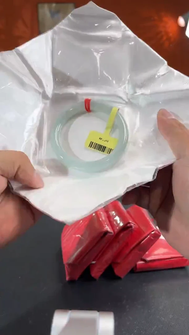 未镶嵌手镯翡翠11