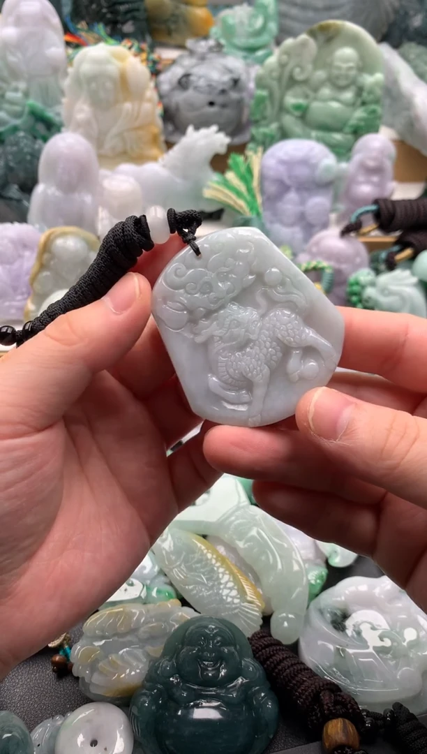 吊坠(不含链)未镶嵌翡翠1