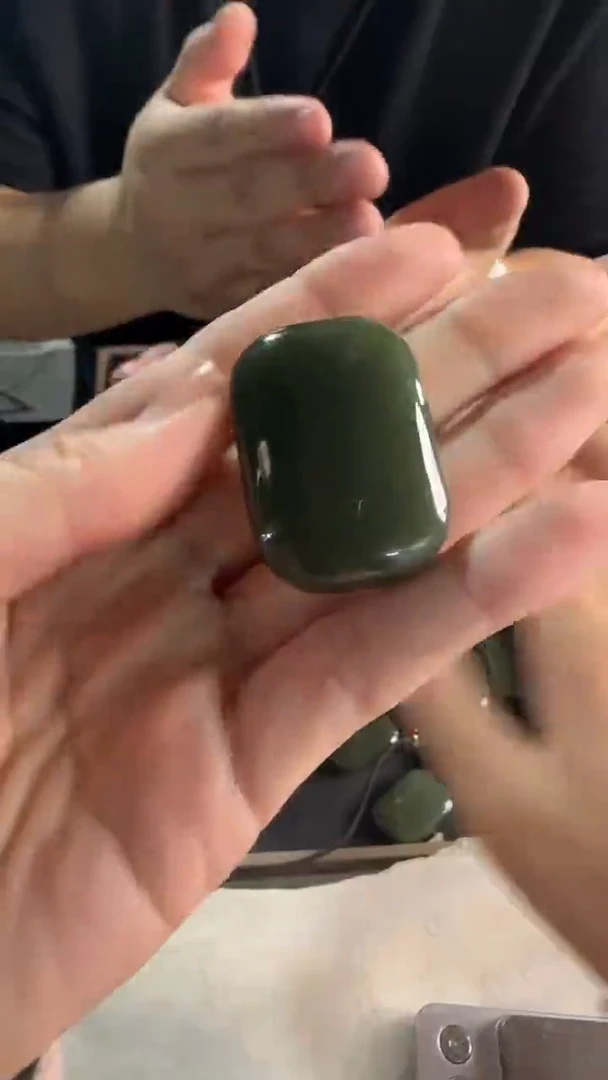 【闪购商品】和田玉吊坠未镶嵌吊坠无事牌