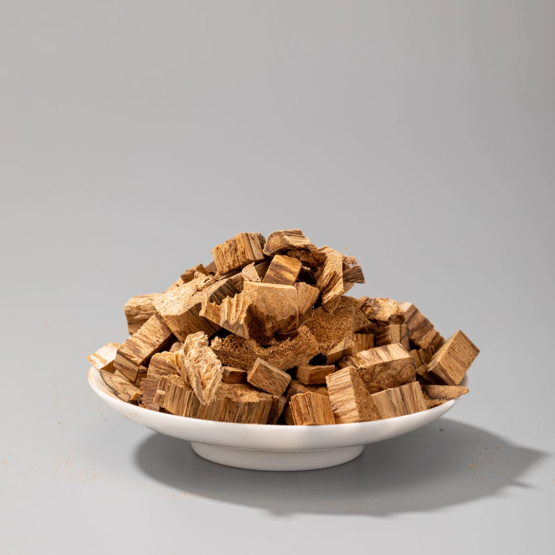 沉香【老料沉香】文莱黑油软丝沉香碎料代拍链接以实物为准！