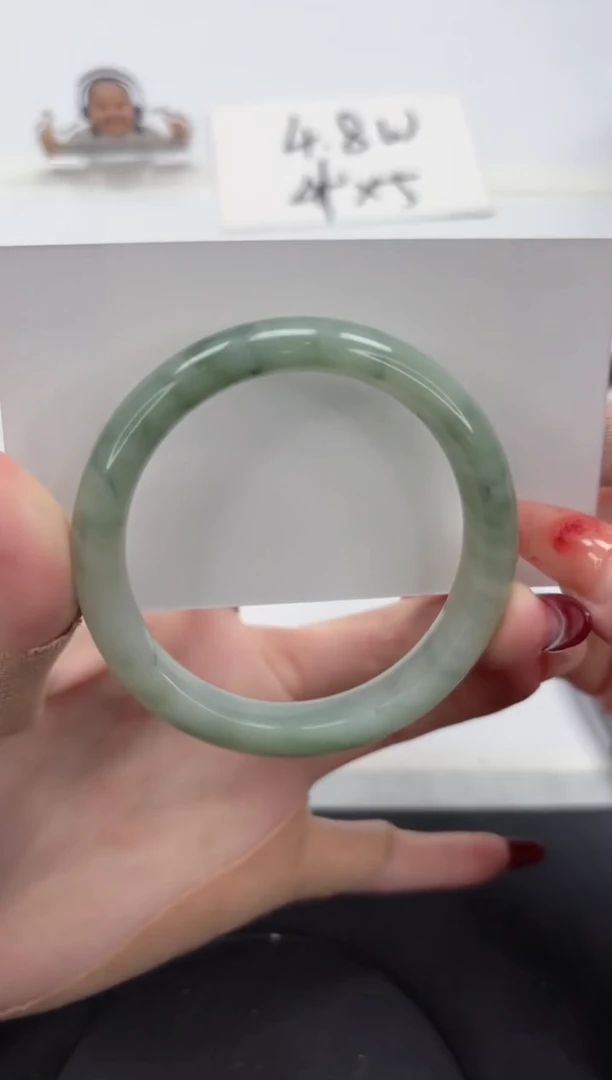 【闪购商品】石英质玉手镯未镶嵌A331-55.6