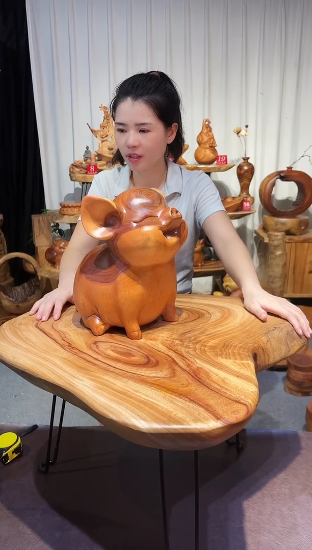 小叶红心香樟木福猪
